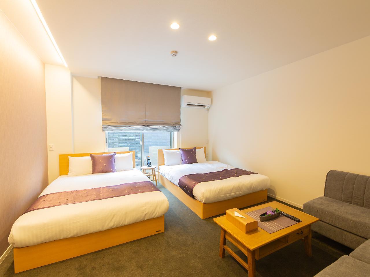 Апарт отель Grand Base Hiroshima Ekimae Экстерьер фото