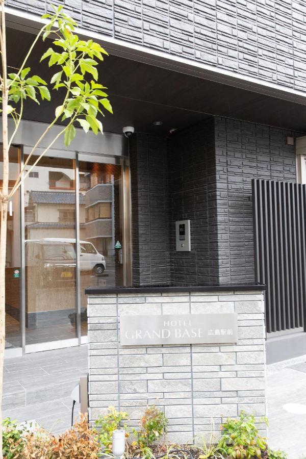 Апарт отель Grand Base Hiroshima Ekimae Экстерьер фото